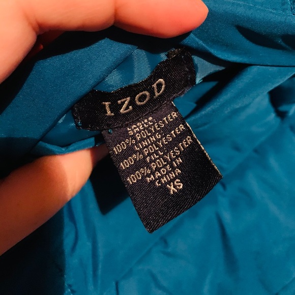 IZOD Reversible Vest - Picture 3 of 3